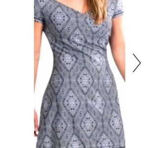 Prana Victoria Faux Wrap Athleisure Dress Short Sleeve V-Neck Black & White Sz S